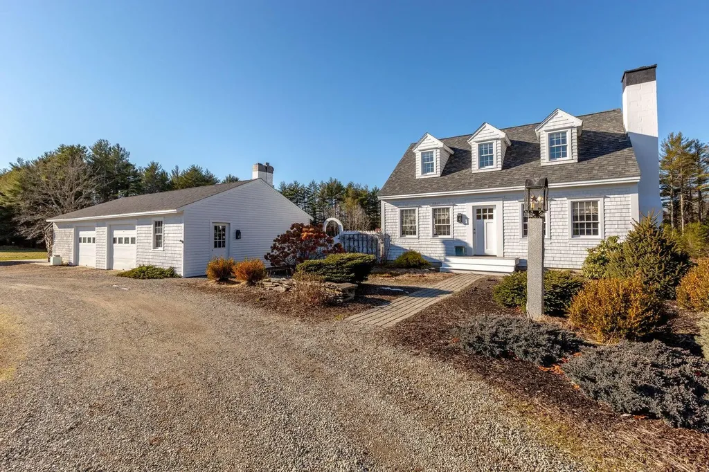 579 Egypt Road Alna ME 04535