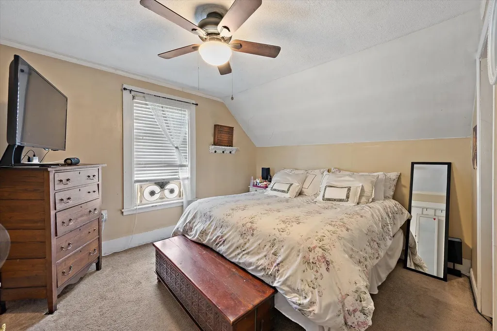 340 Grove Street Bangor ME 04401
