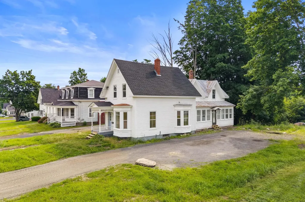 272 Main Street Pittsfield ME 04967