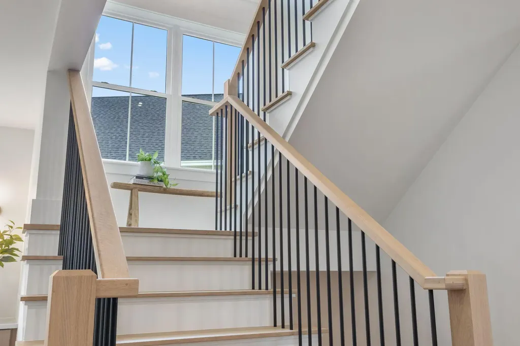 19 Paulsen Drive Scarborough ME 04074