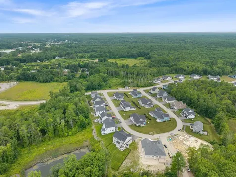 19 Paulsen Drive Scarborough ME 04074