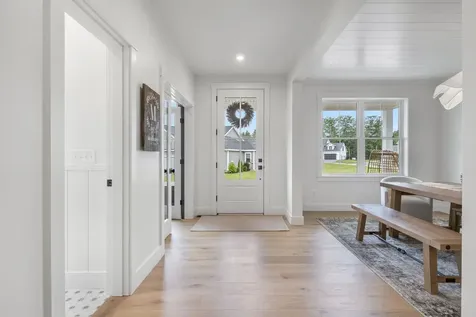 19 Paulsen Drive Scarborough ME 04074