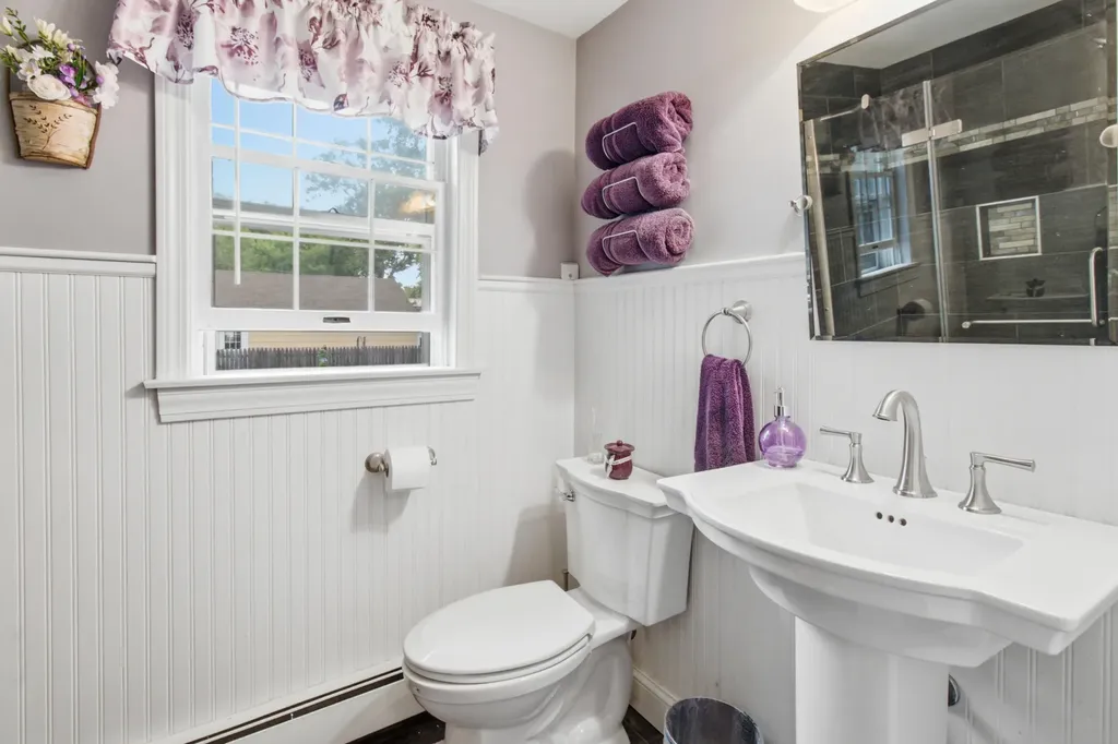 4 Lola Street Topsham ME 04086
