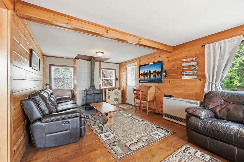 61 First Avenue Greene ME 04236