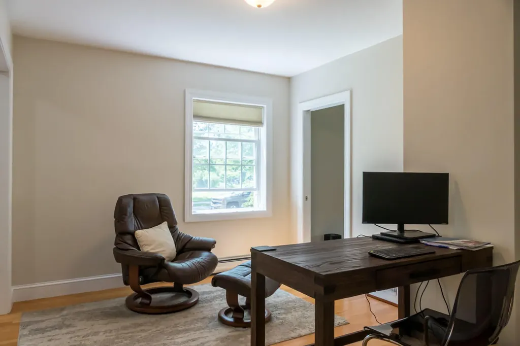 4 Oak Street Cumberland ME 04021