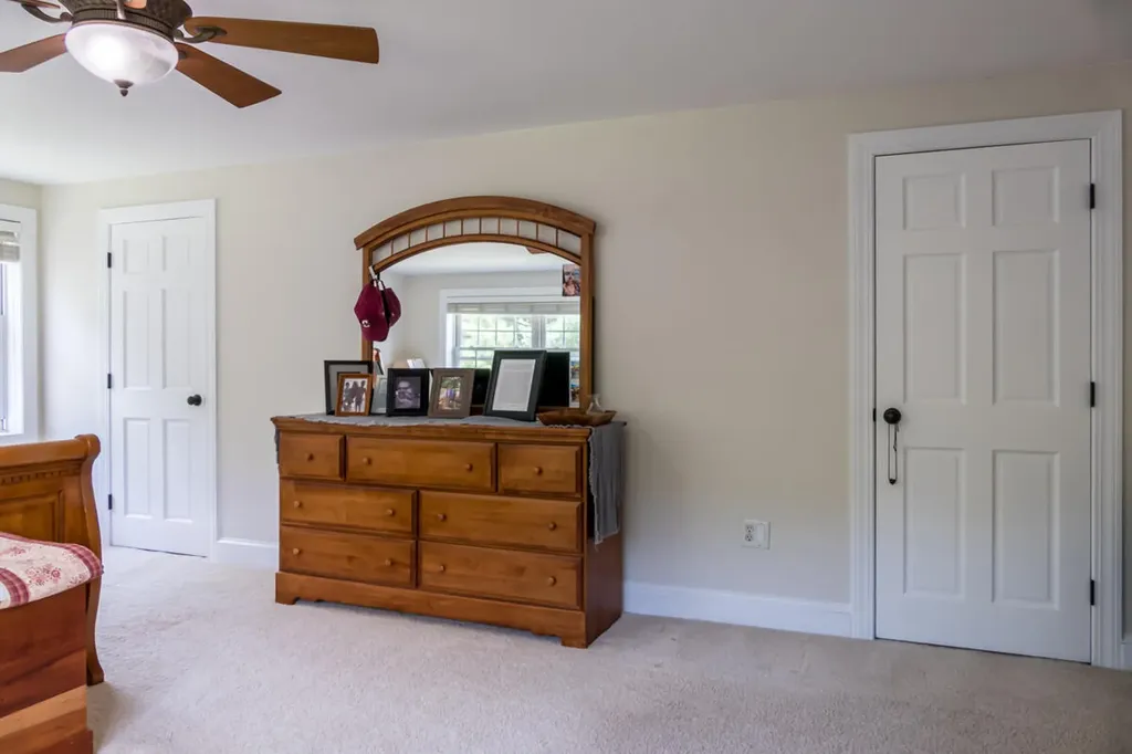 4 Oak Street Cumberland ME 04021