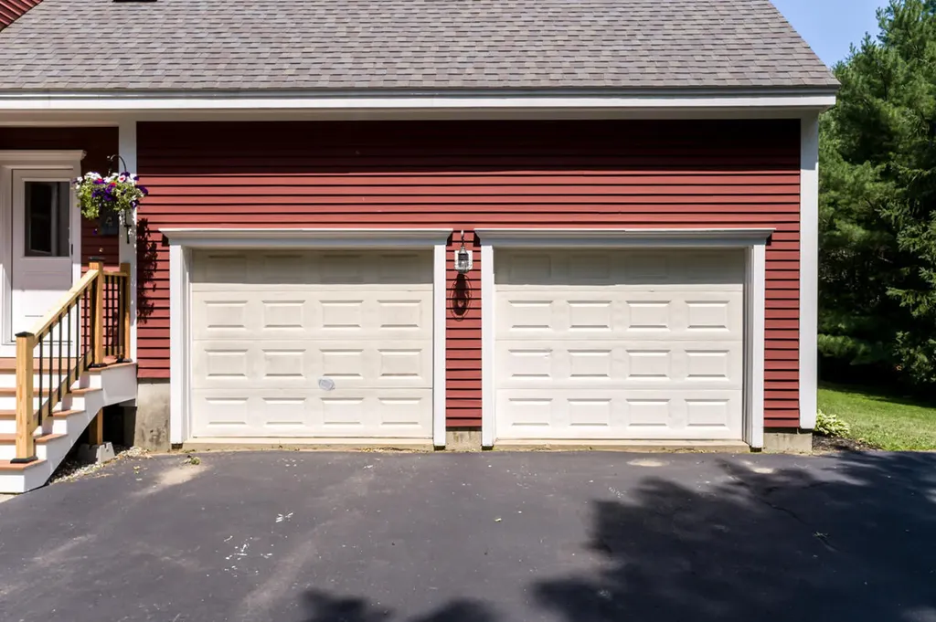 4 Oak Street Cumberland ME 04021
