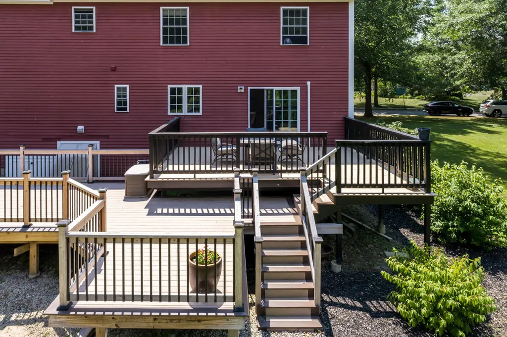 4 Oak Street Cumberland ME 04021
