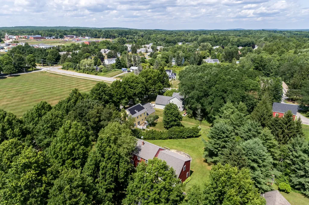 4 Oak Street Cumberland ME 04021