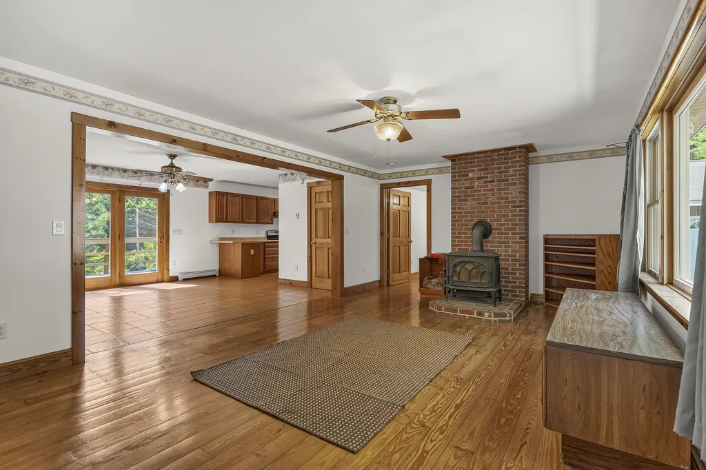 19 Moose Run Casco ME 04015