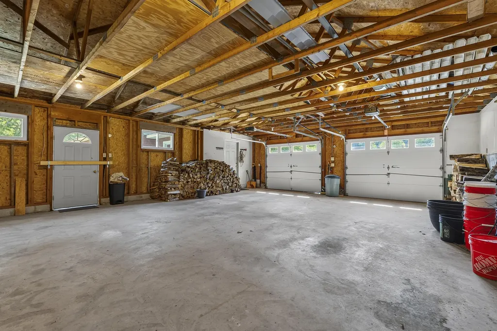 19 Moose Run Casco ME 04015