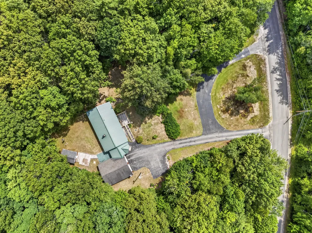 19 Moose Run Casco ME 04015
