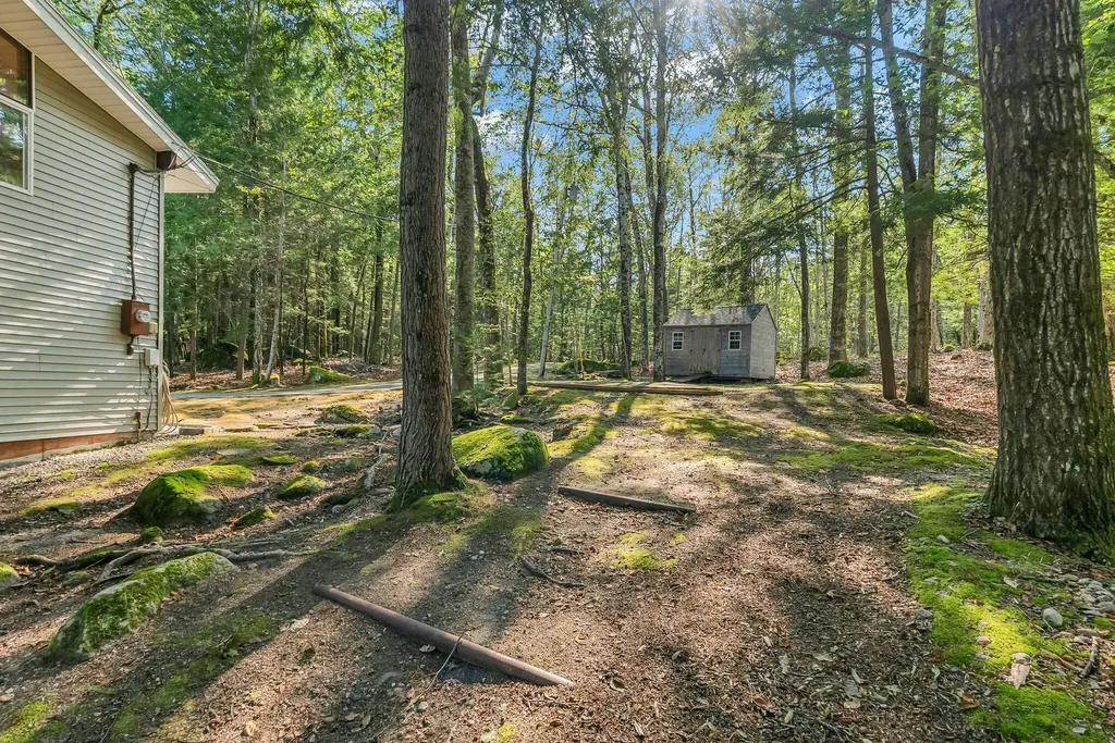 53 Stark Cove Road Raymond ME 04071