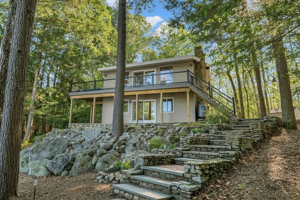 53 Stark Cove Road Raymond ME 04071