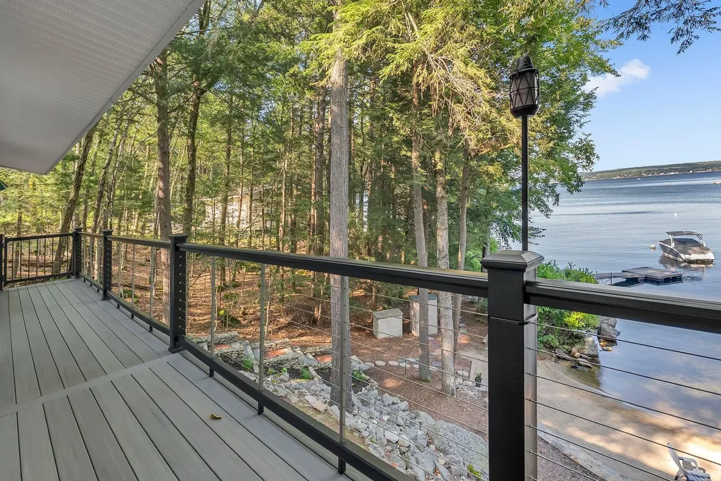 53 Stark Cove Road Raymond ME 04071