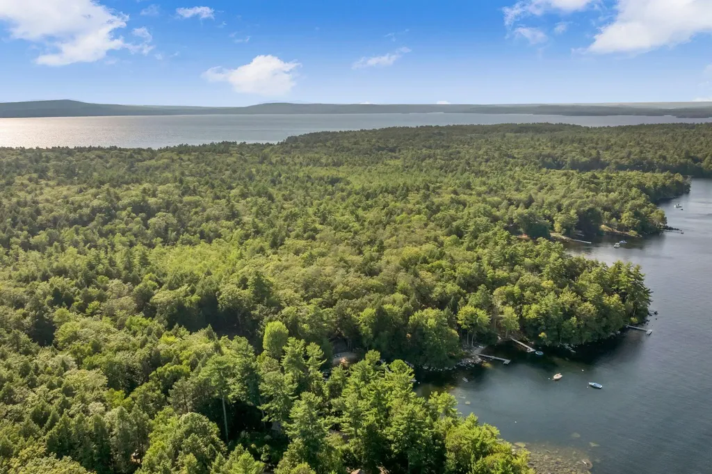 53 Stark Cove Road Raymond ME 04071
