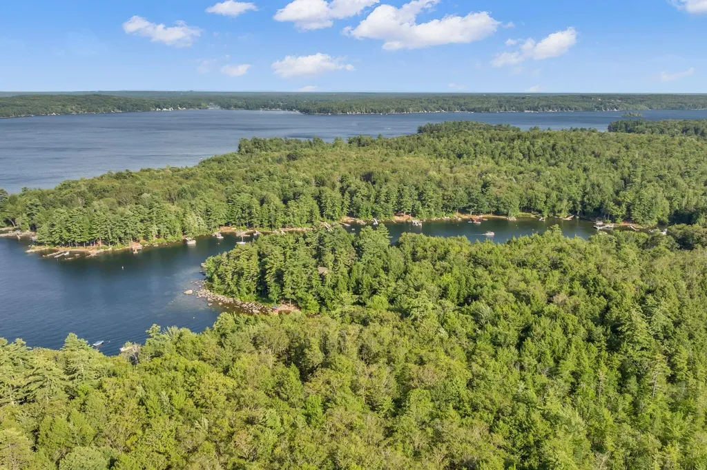 53 Stark Cove Road Raymond ME 04071