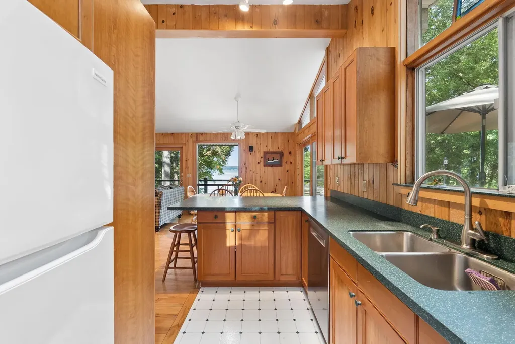 53 Stark Cove Road Raymond ME 04071