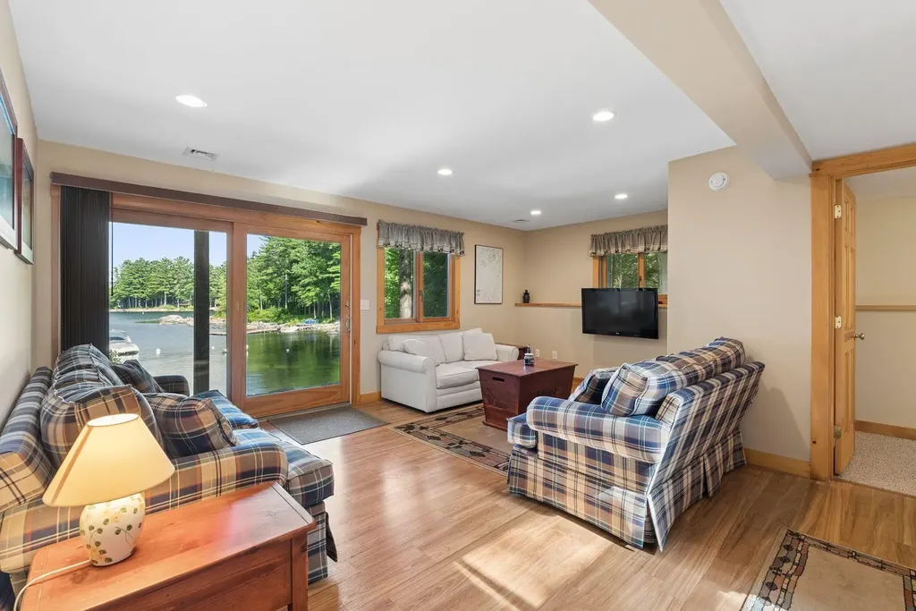 53 Stark Cove Road Raymond ME 04071