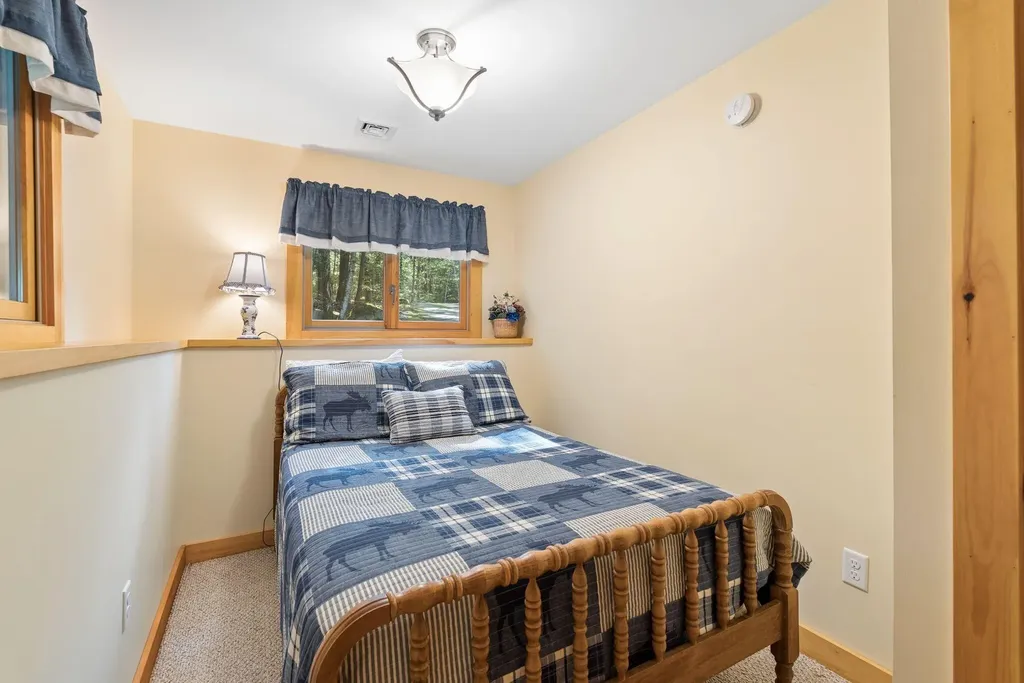53 Stark Cove Road Raymond ME 04071
