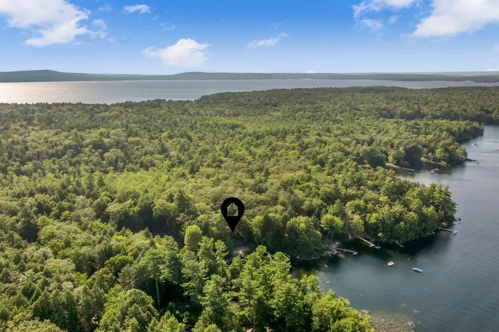 53 Stark Cove Road Raymond ME 04071