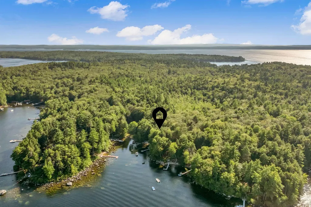 53 Stark Cove Road Raymond ME 04071