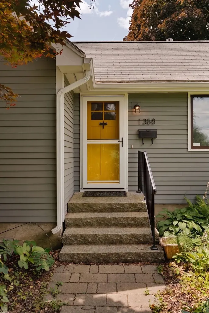 1388 Westbrook Street Portland ME 04102