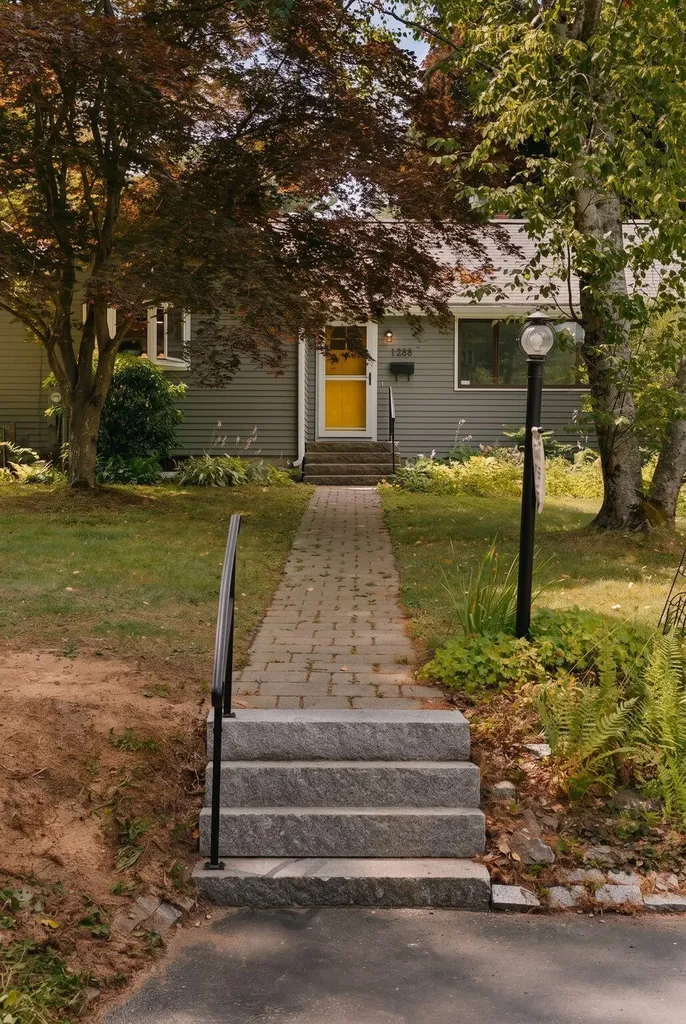1388 Westbrook Street Portland ME 04102