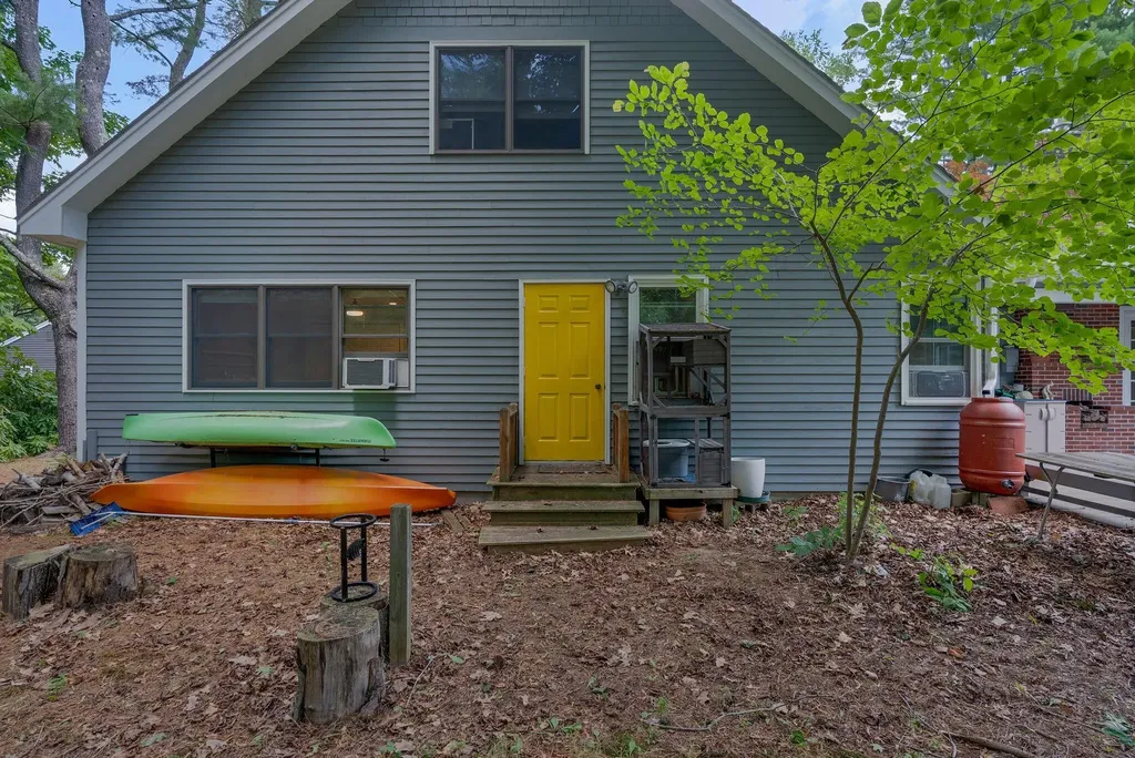 1388 Westbrook Street Portland ME 04102