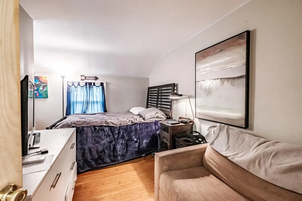 35 Belknap Street Portland ME 04103