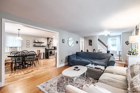 35 Belknap Street Portland ME 04103
