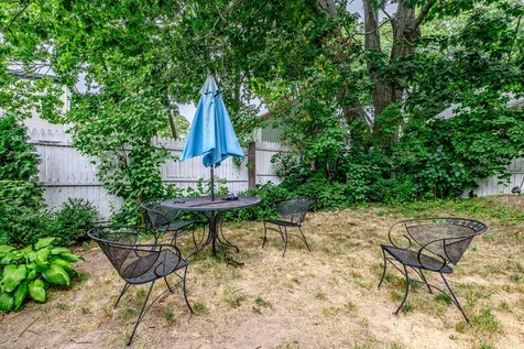 35 Belknap Street Portland ME 04103