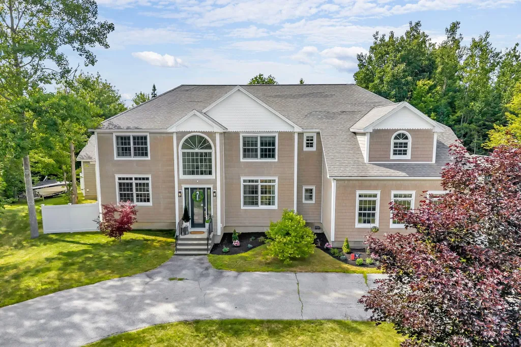 79 Skyline Road Bangor ME 04401