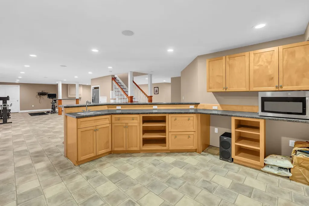 79 Skyline Road Bangor ME 04401
