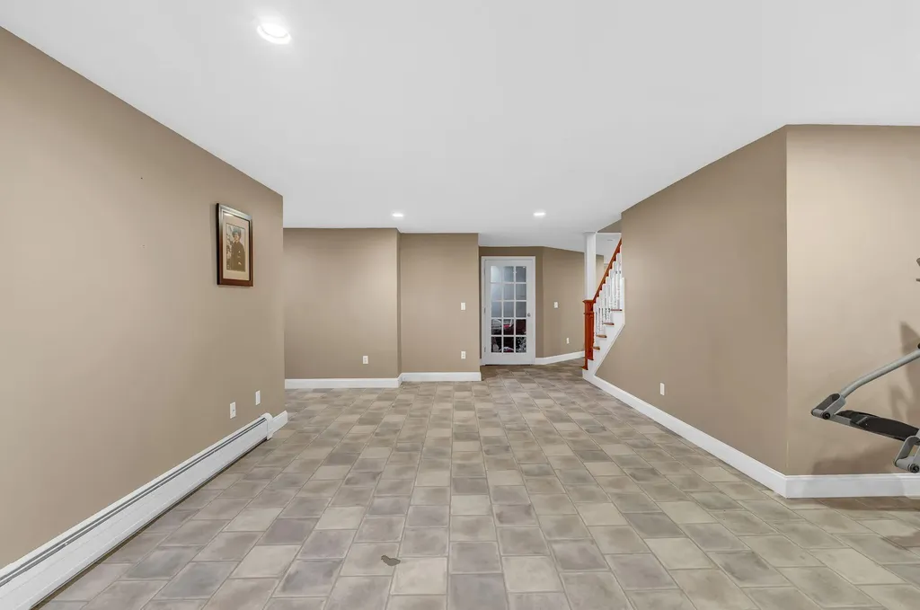 79 Skyline Road Bangor ME 04401
