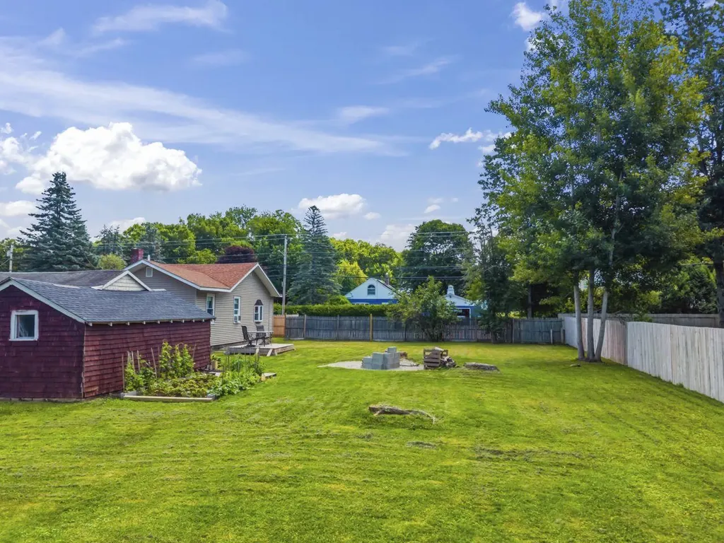 247 Manley Road Auburn ME 04210