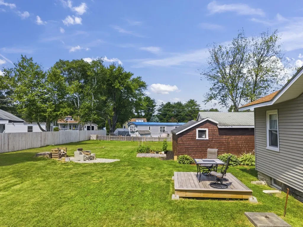 247 Manley Road Auburn ME 04210