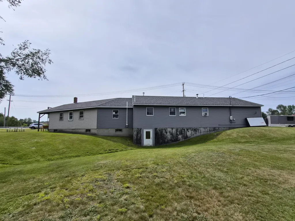 860 Us Route 2 E Wilton ME 04294