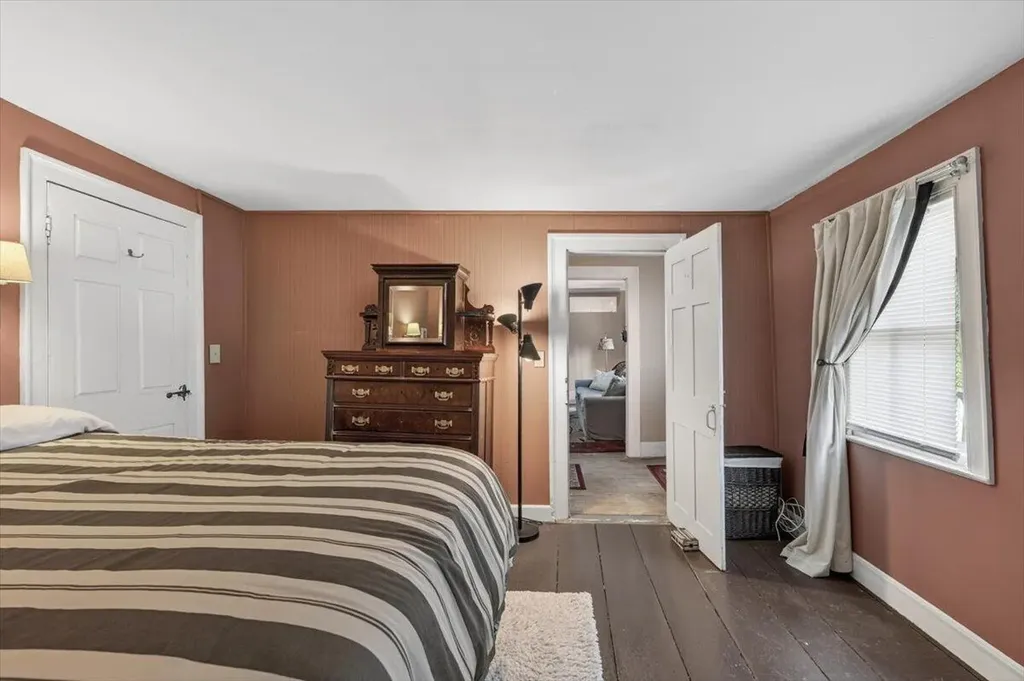 1752 Coastal Road Brooksville ME 04617