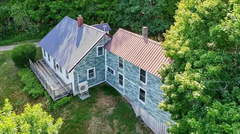 1752 Coastal Road Brooksville ME 04617