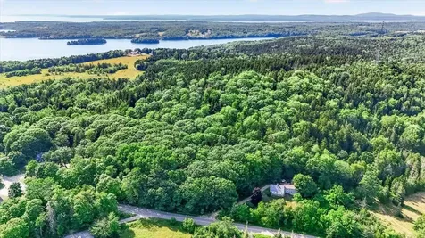 1752 Coastal Road Brooksville ME 04617