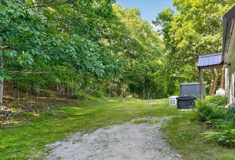 1752 Coastal Road Brooksville ME 04617
