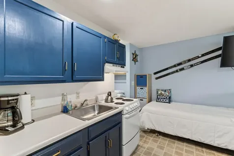 8 Cascades Drive Newry ME 04261