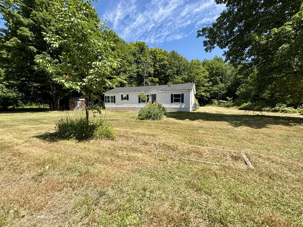 805 Sokokis Avenue Limington ME 04049
