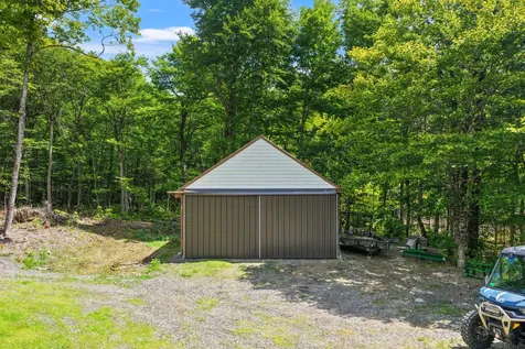 94 Roosevelt Road Island Falls ME 04747