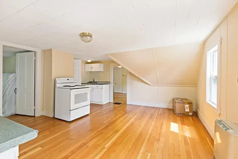 518 Riverside Drive Augusta ME 04330