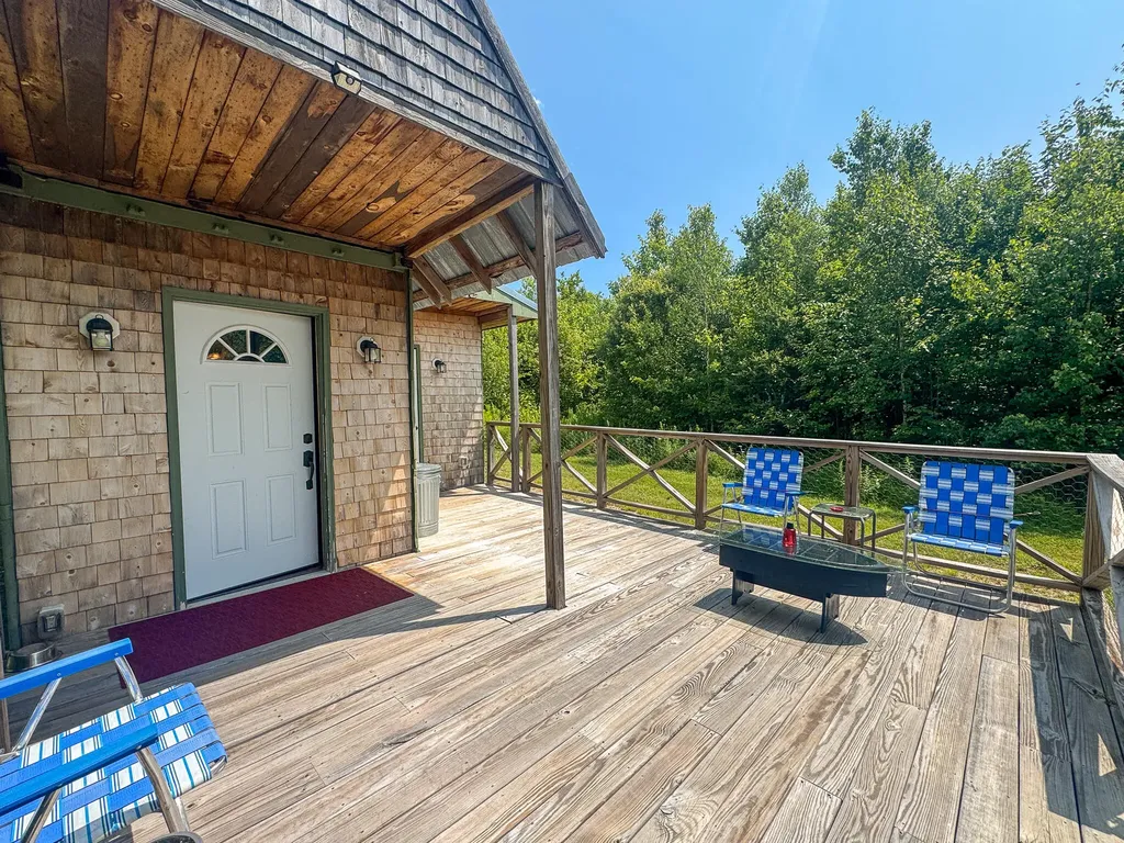 1212 Long Ridge Road Burlington ME 04417