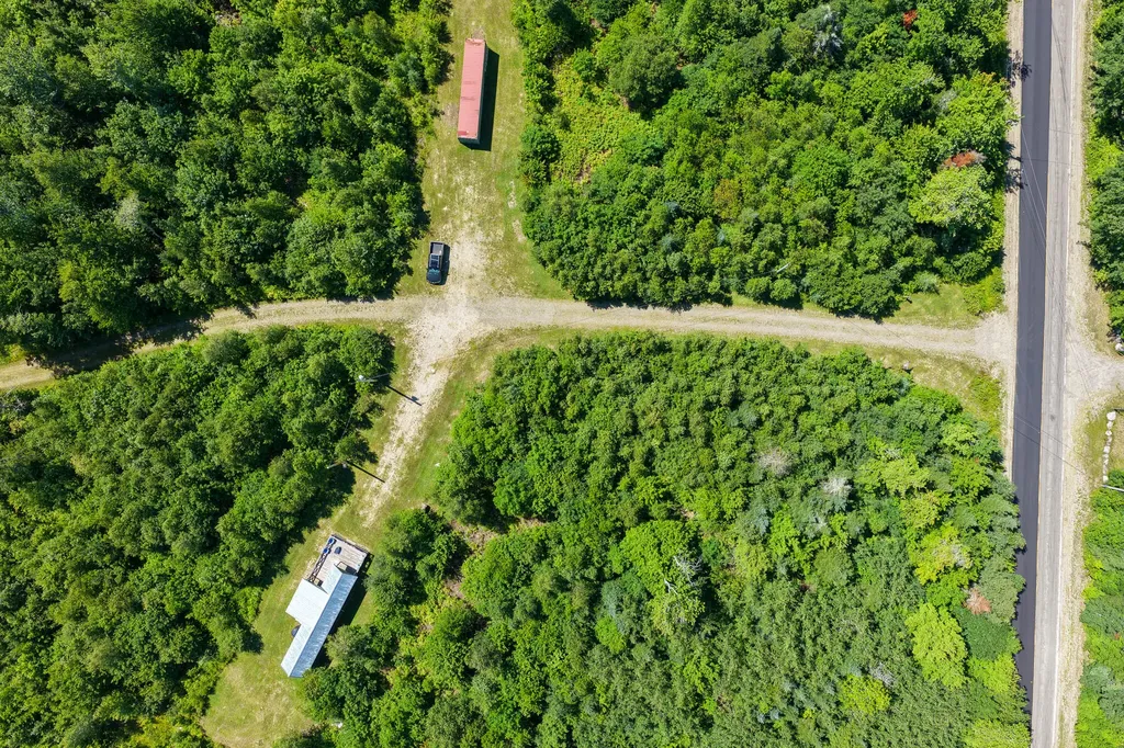 1212 Long Ridge Road Burlington ME 04417