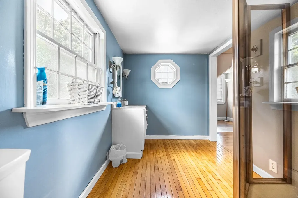 62 Grove Street Brewer ME 04401