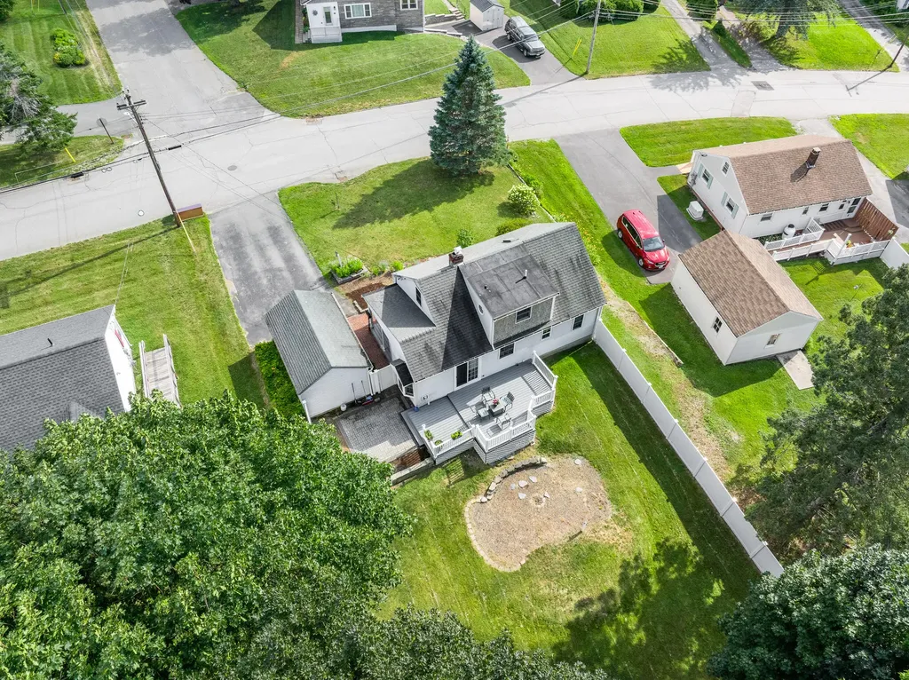 62 Grove Street Brewer ME 04401